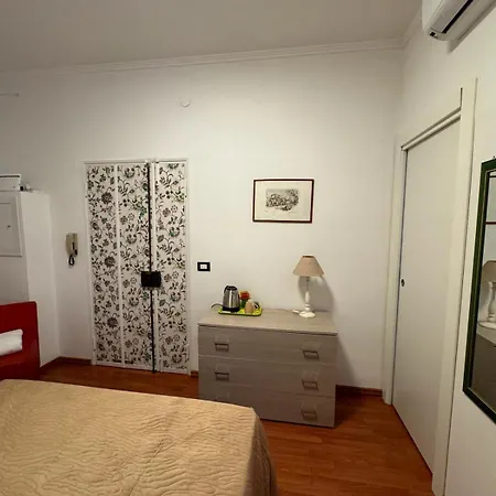 Residenza Reno 10 3*